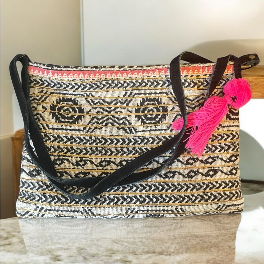 Yerse Weaved Shoulder Bag